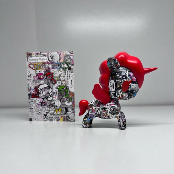 Tokidoki Manga Mania Unicorno Series | SCARLET | Blind Box Design Toy Figure - Picture 3 of 4